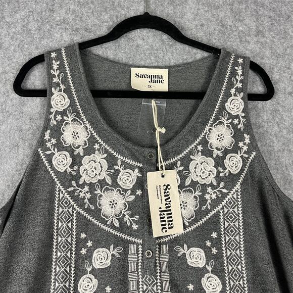 Savanna Jane Embroidered Top Women 2X Gray Floral Knit Boho Peasant Cottage NEW - Picture 2 of 12